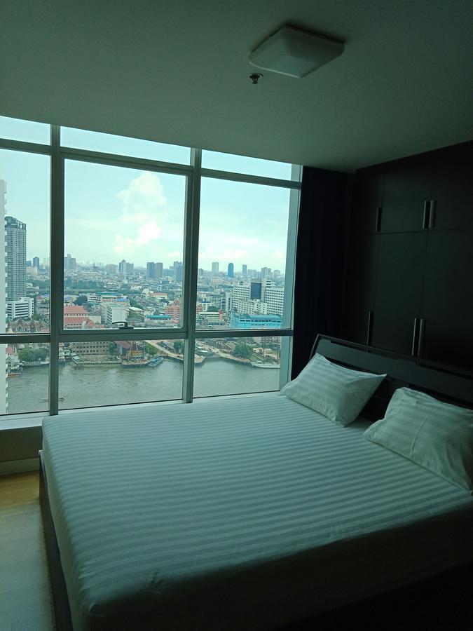 Baan Sathorn Riverfront Bangkok Exterior photo